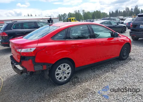 2012 Ford Focus Se z USA, uszkodzony, nr VIN 1FAHP3F23CL196937